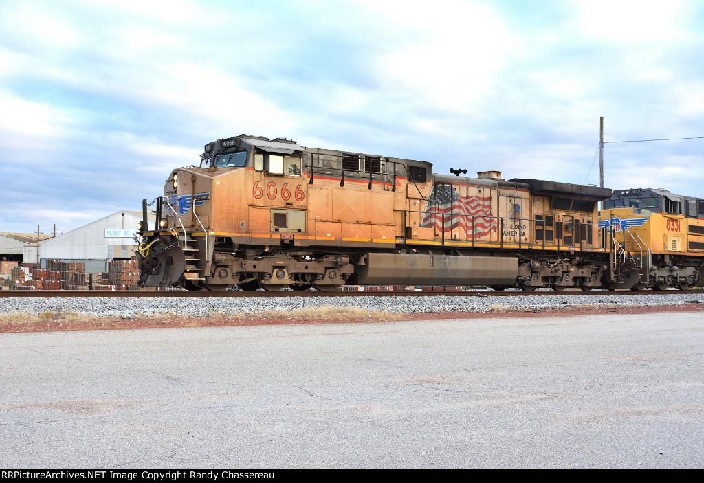 UP 6066 Train B421-04